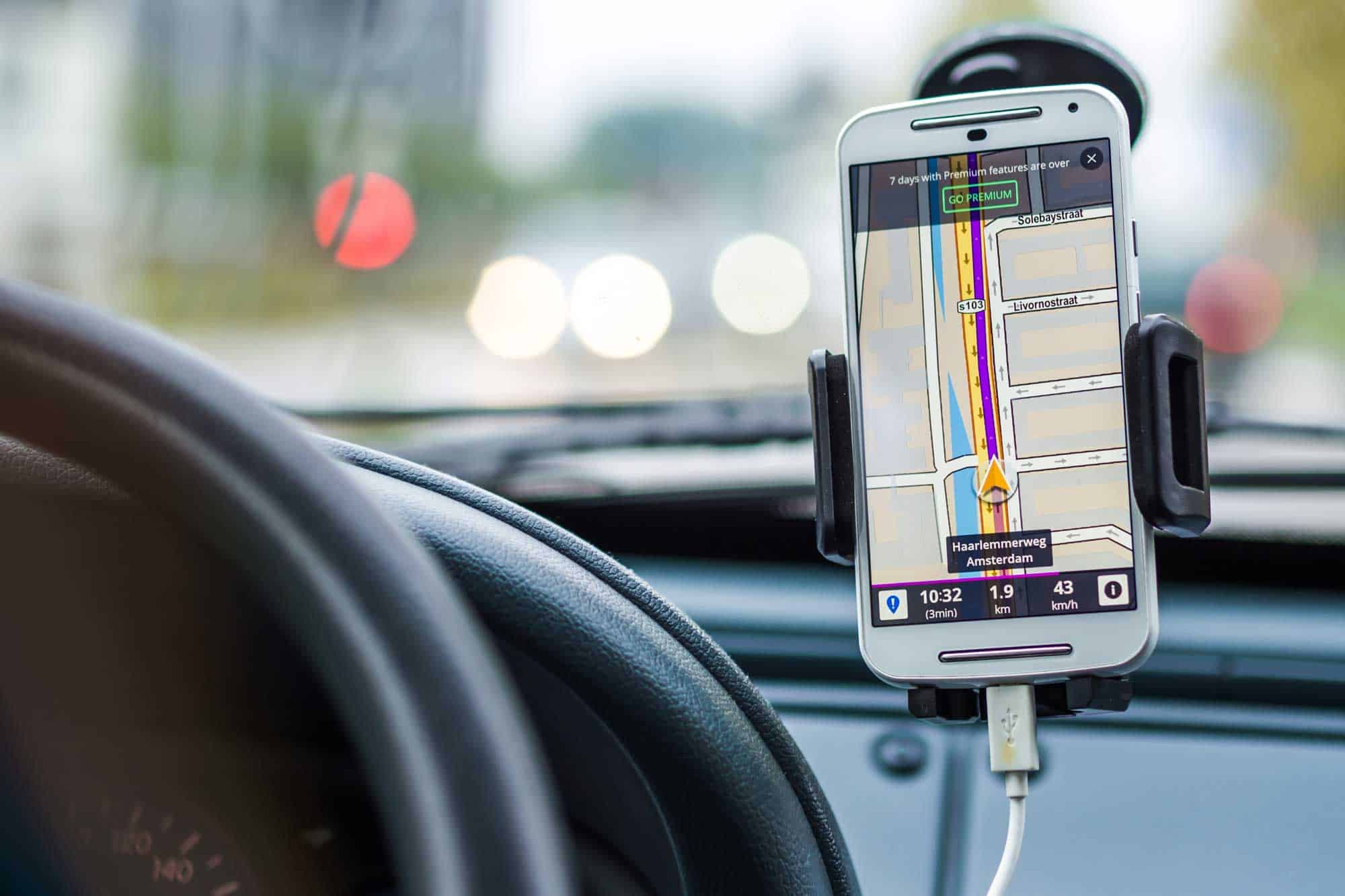 GPS Fleet Tracking via Smartphone